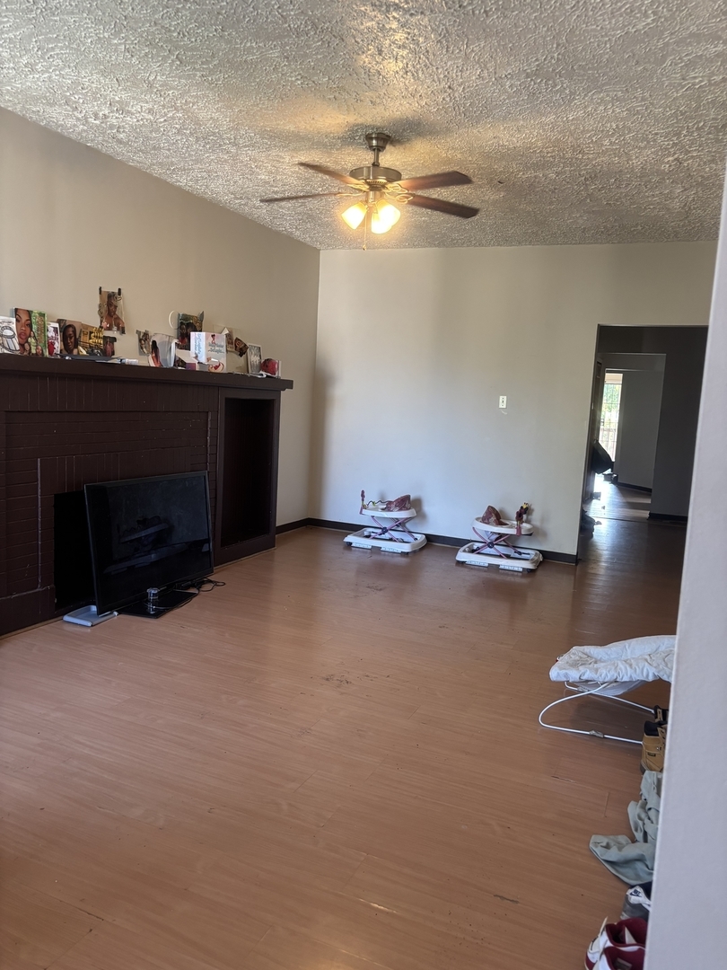 1307 S Lawndale Avenue Property Photo 28