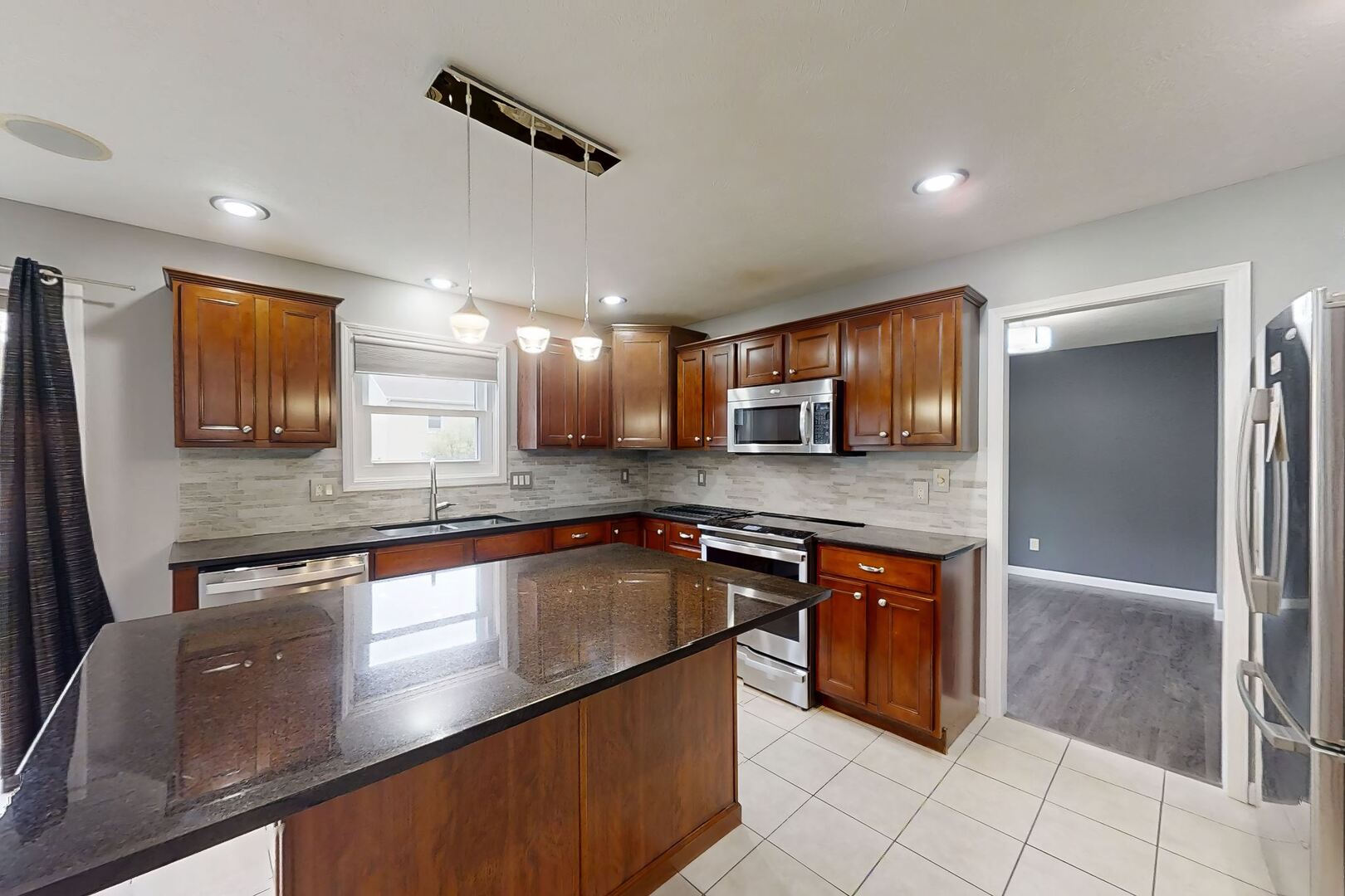 2961 Three Eagles Street Property Photo 10