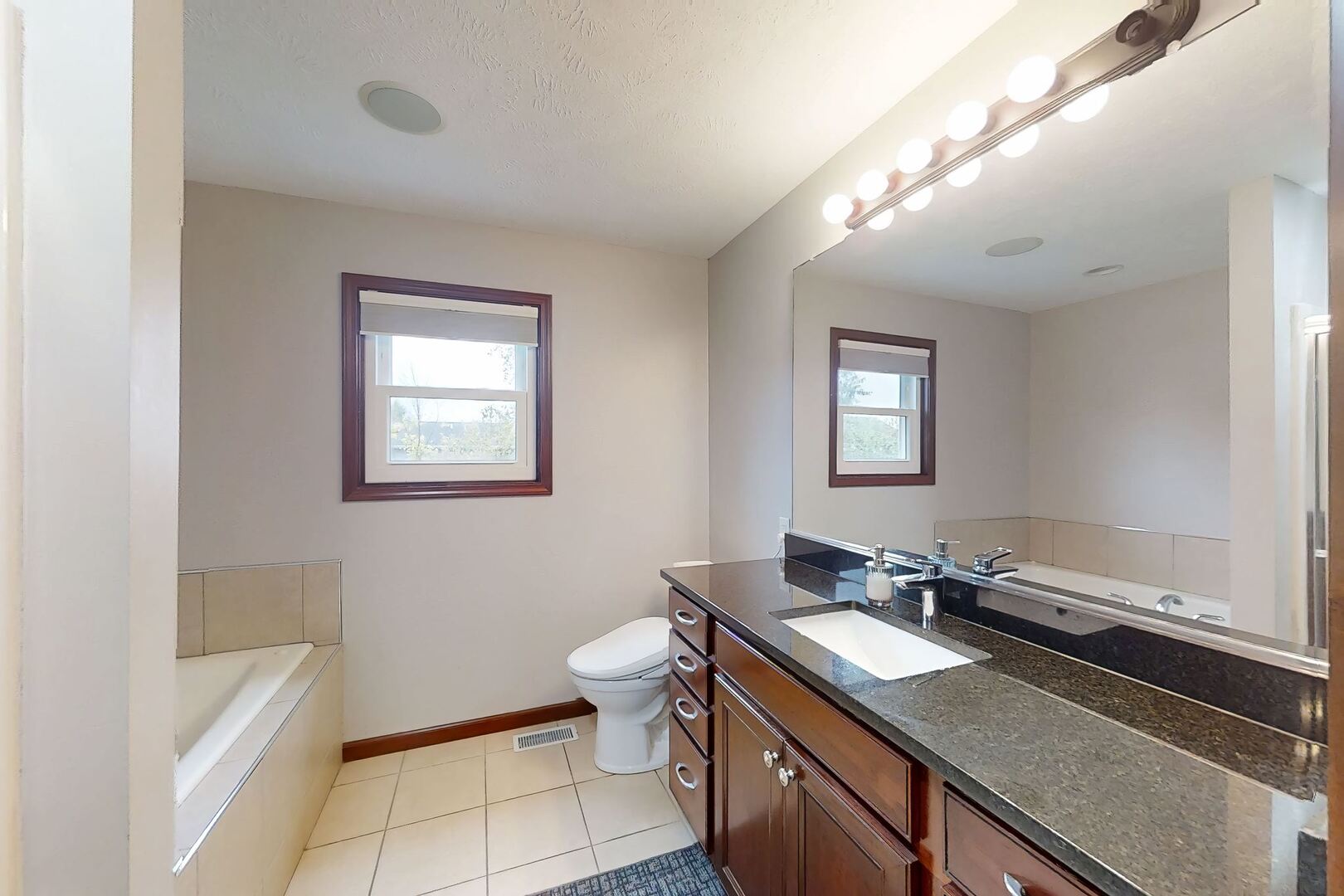 2961 Three Eagles Street Property Photo 26