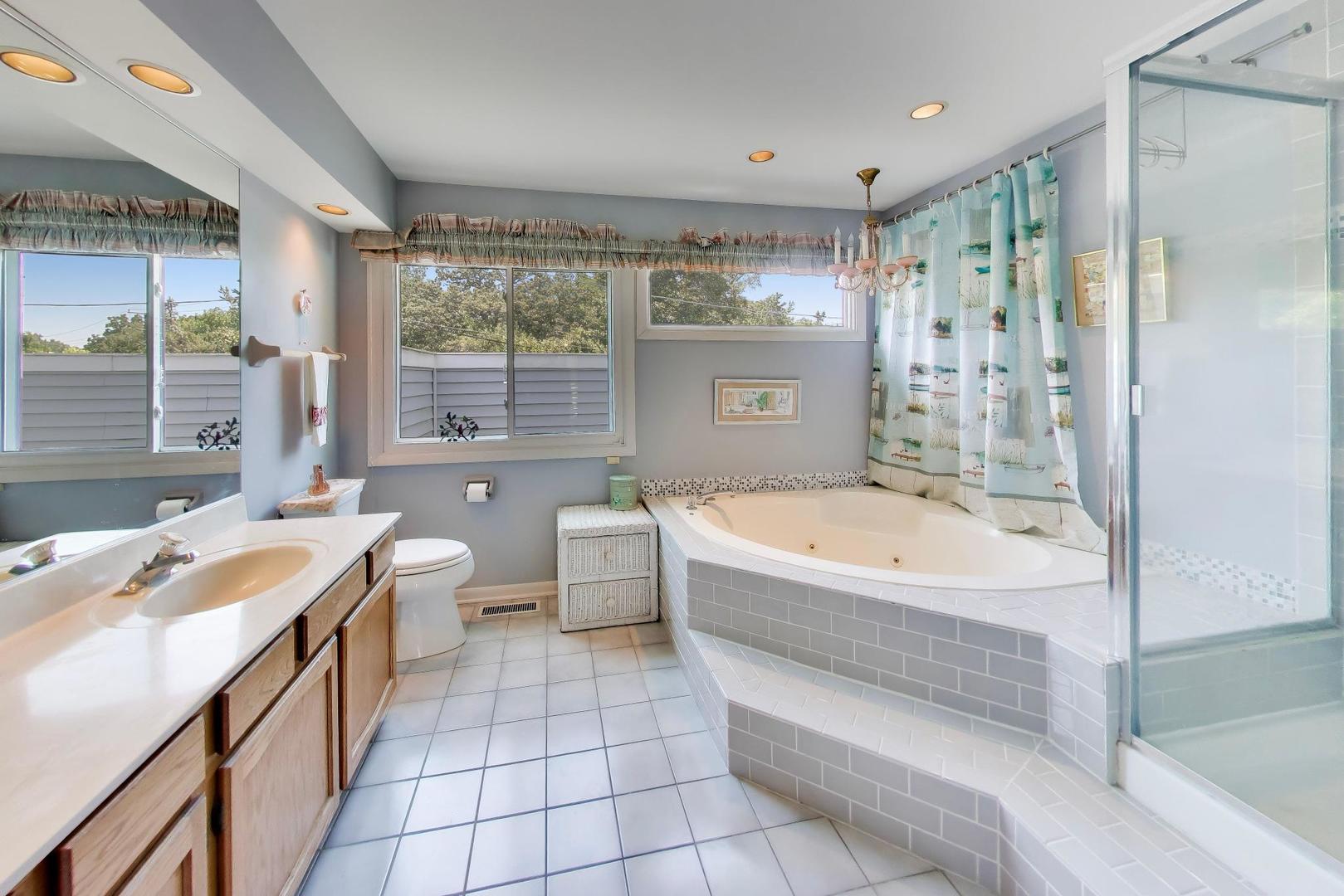 26443 N Ridge Court Property Photo 26