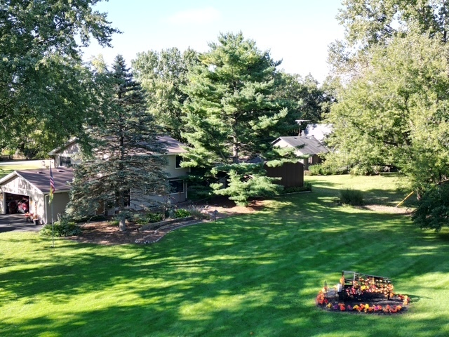 9718 Knolltop Road Property Photo 24