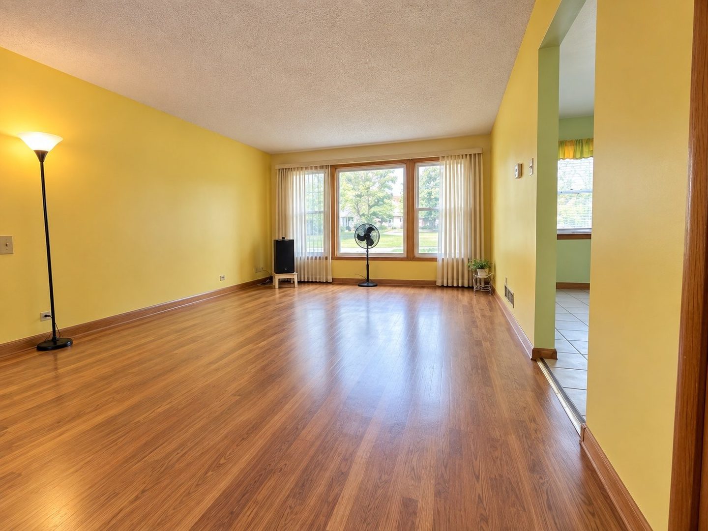 404 Westgate Avenue Property Photo 2