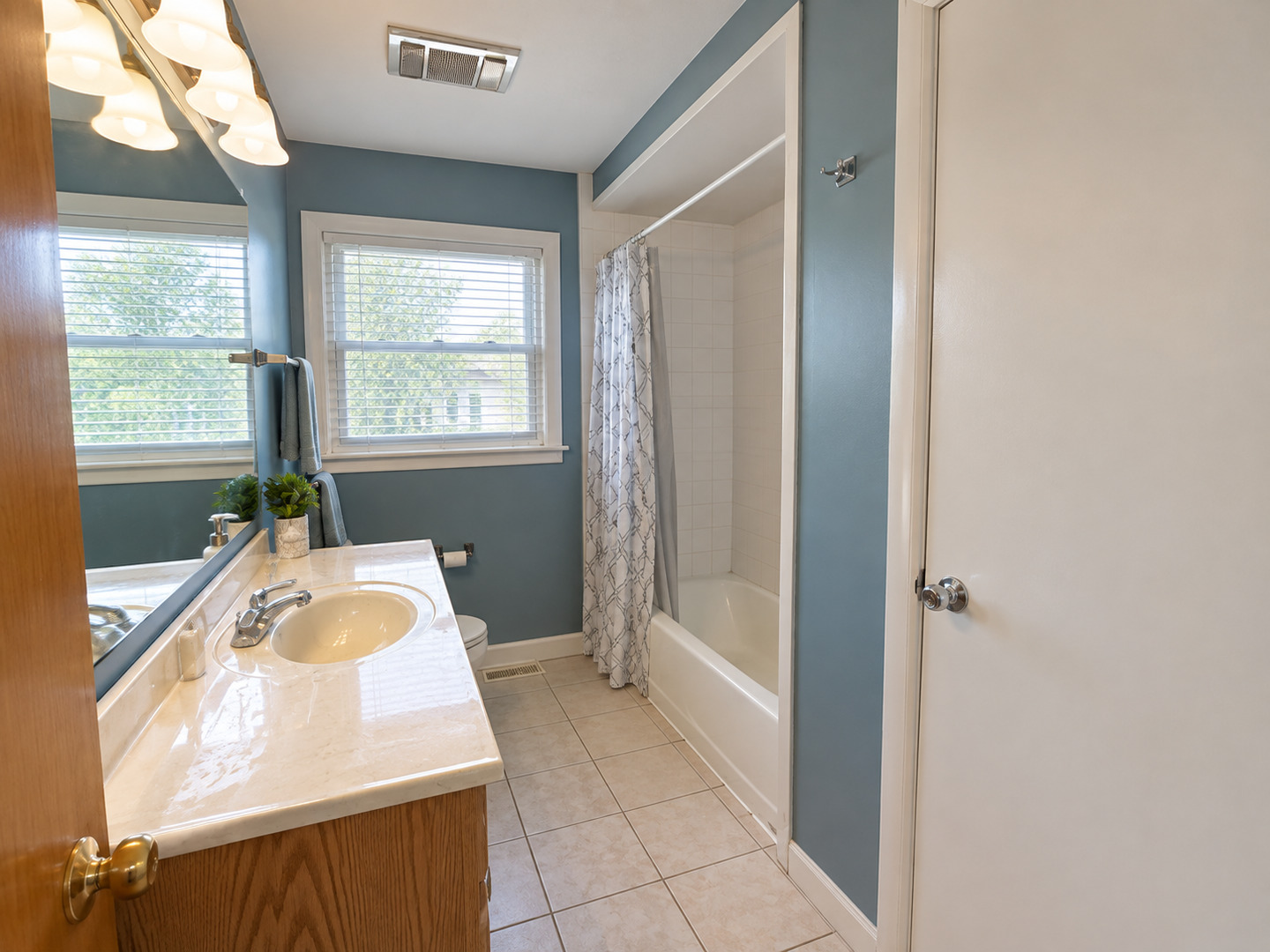404 Westgate Avenue Property Photo 7