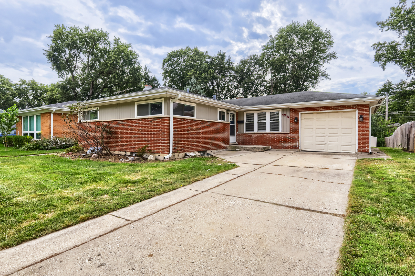12 S Waterman Avenue Property Photo 1