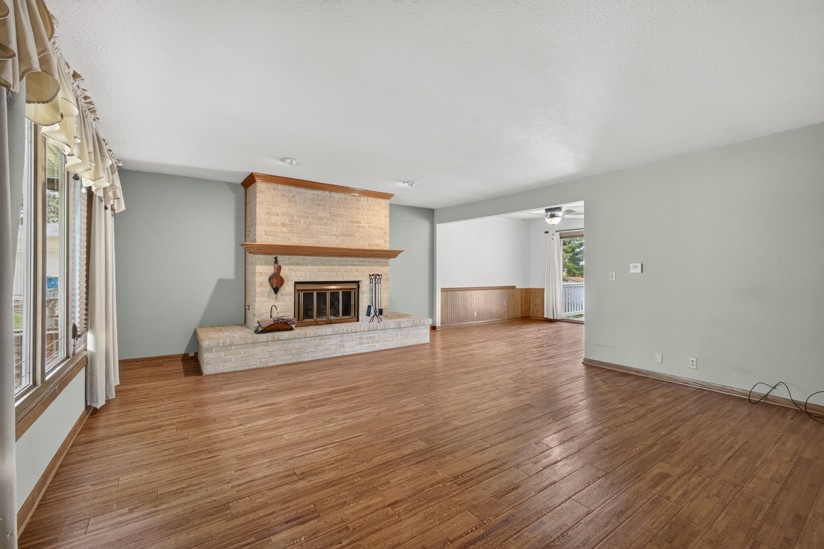 1809 Pineo Grove Lane Property Photo 14