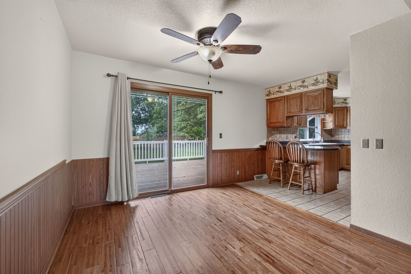1809 Pineo Grove Lane Property Photo 17