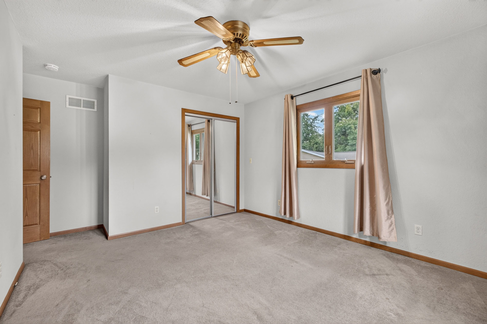 1809 Pineo Grove Lane Property Photo 32