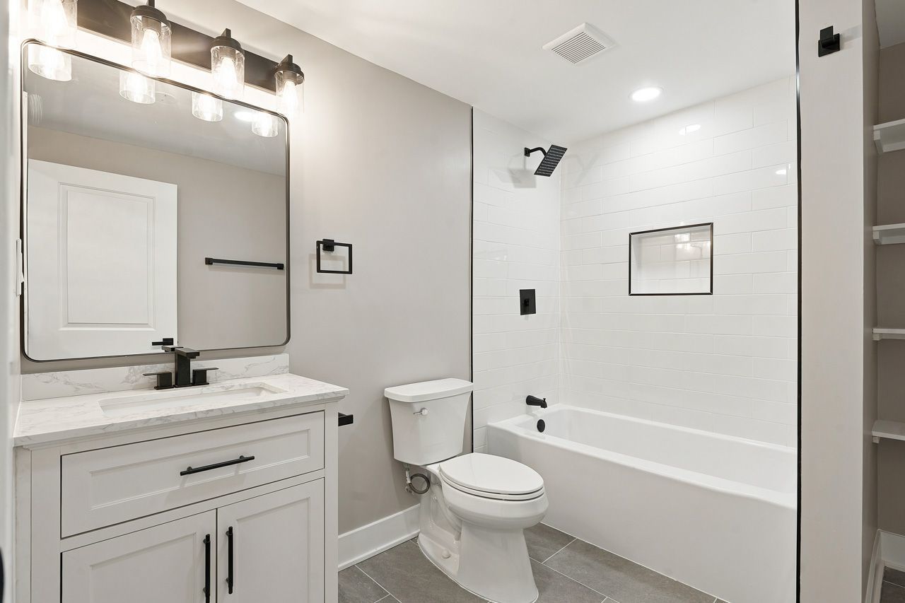15w105 Harrison Street Property Photo 23