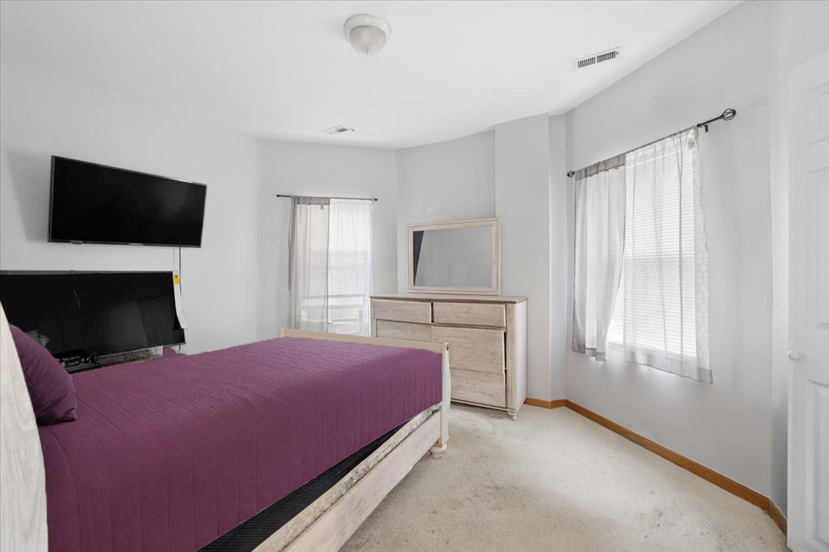 3128 W Warren Boulevard Property Photo 8