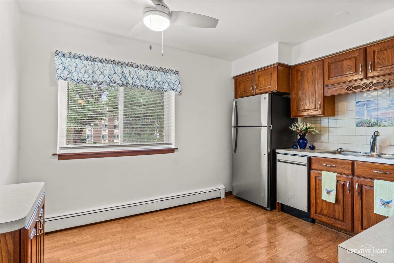 1321 S Finley Road 212 Property Photo 5