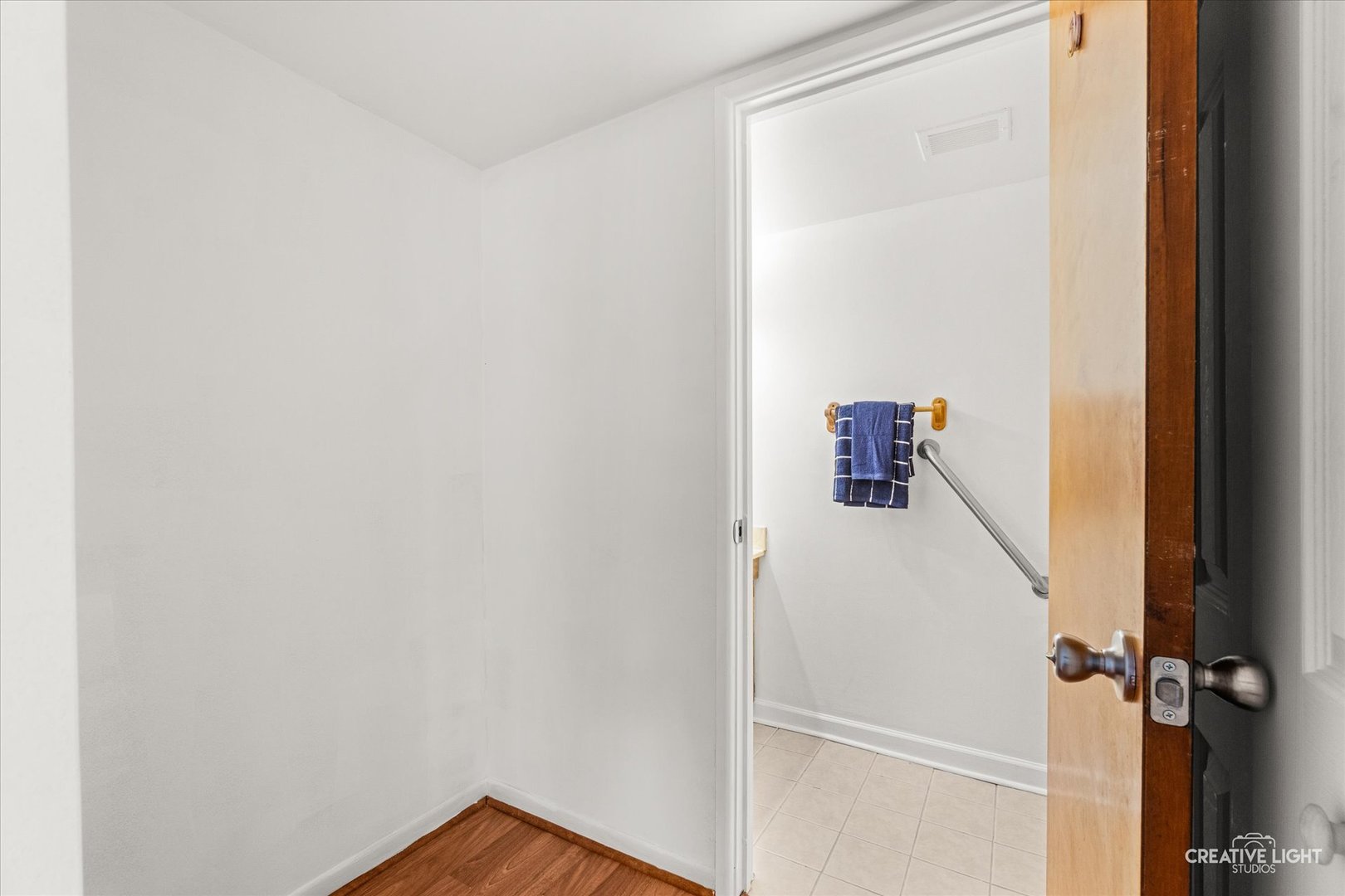 1321 S Finley Road 212 Property Photo 17