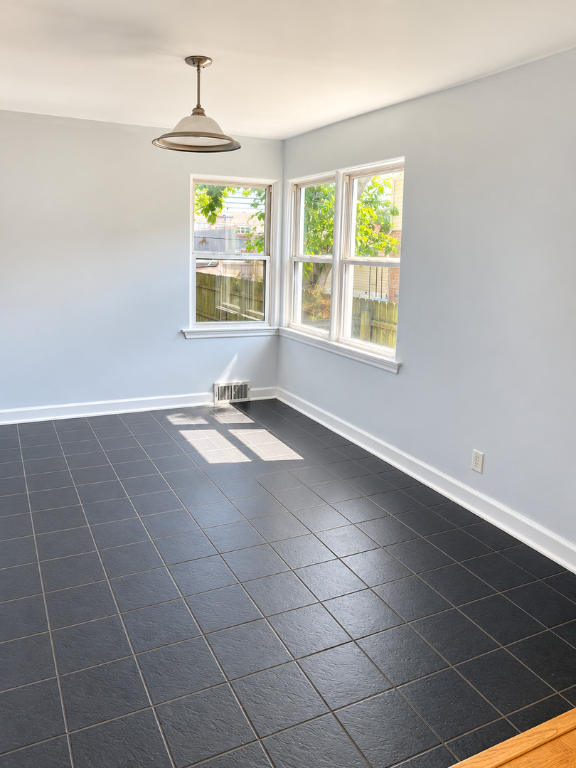 12127 Artesian Avenue Property Photo 7