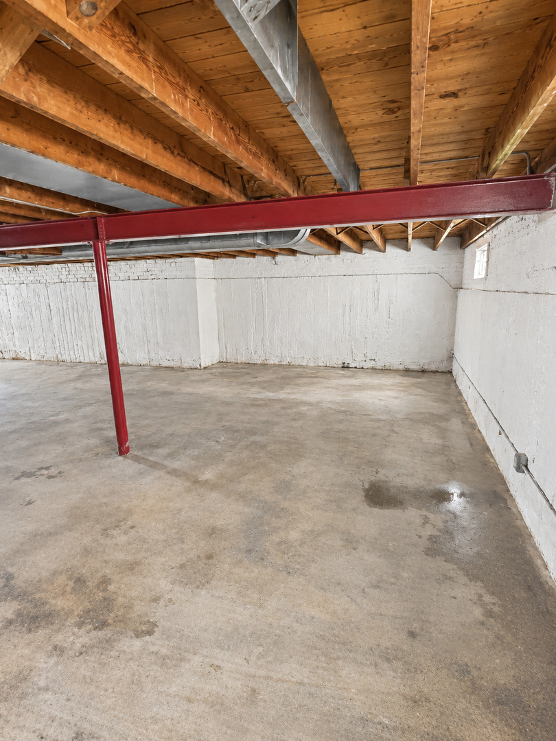 12127 Artesian Avenue Property Photo 18