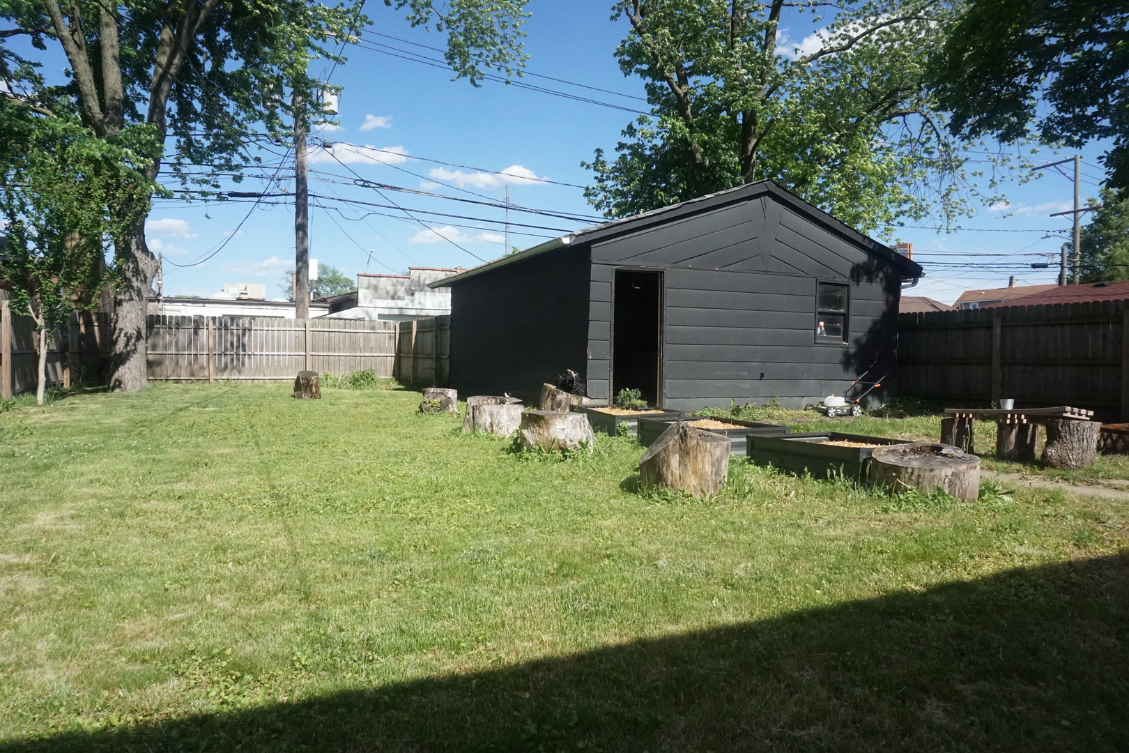 12127 Artesian Avenue Property Photo 19
