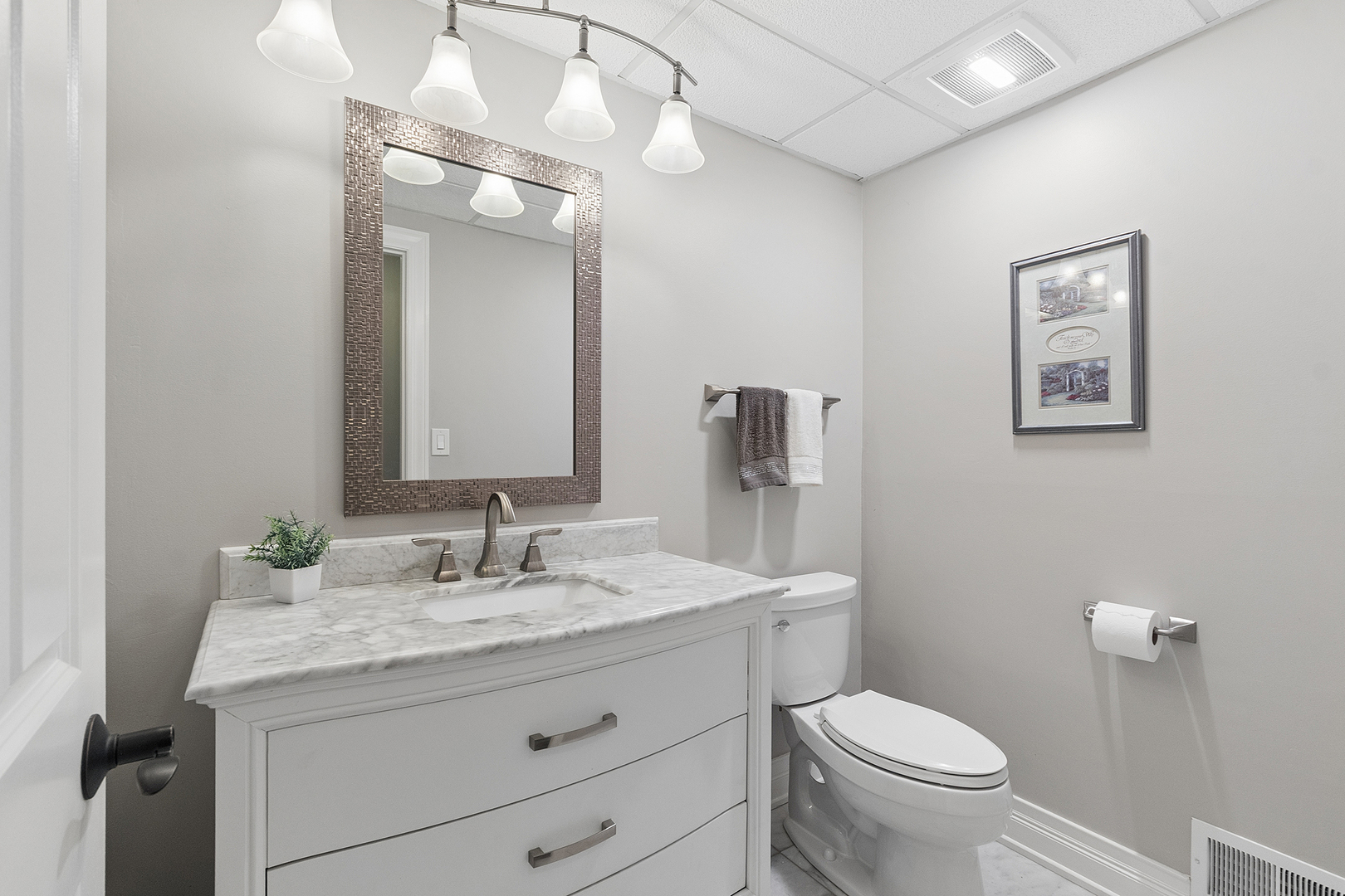 7202 Gold Grove Place Property Photo 17