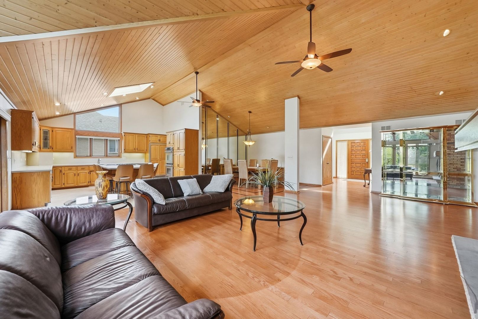 254 Wood Glen Lane Property Photo 14