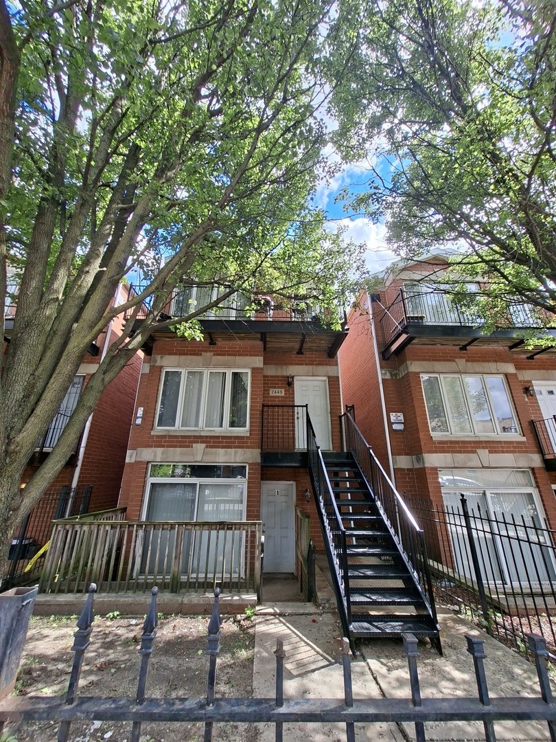 2449 W Lexington Street Property Photo 1