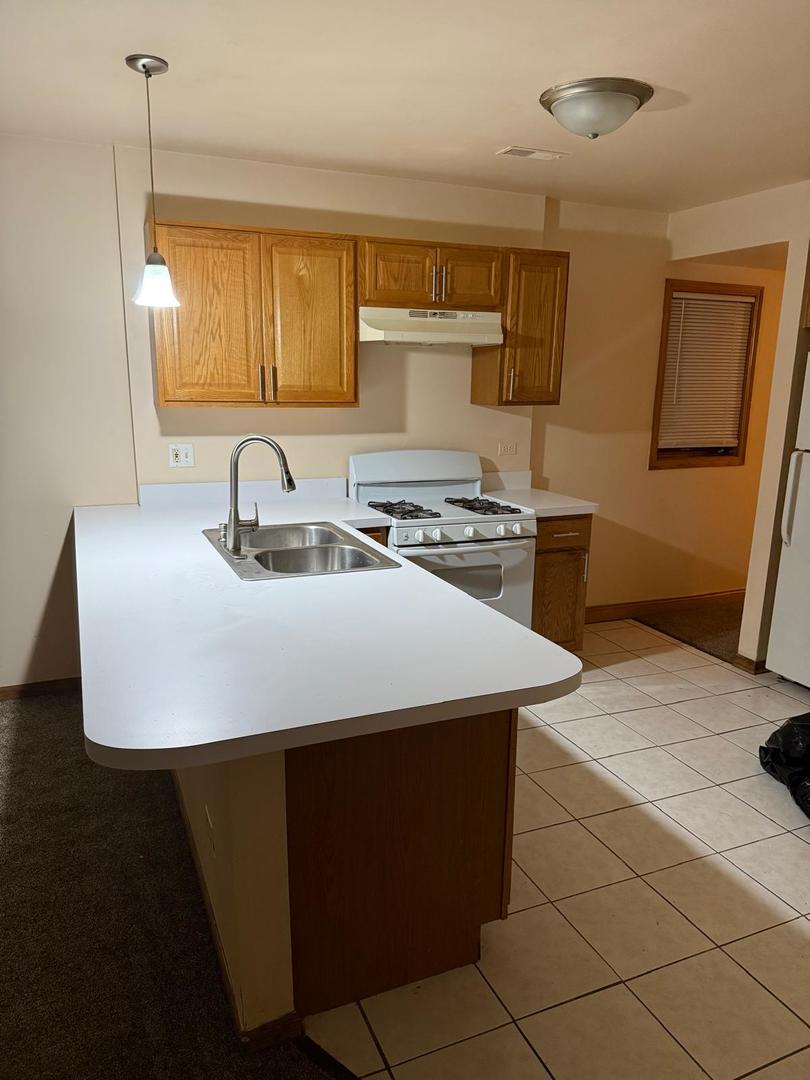 2449 W Lexington Street Property Photo 5