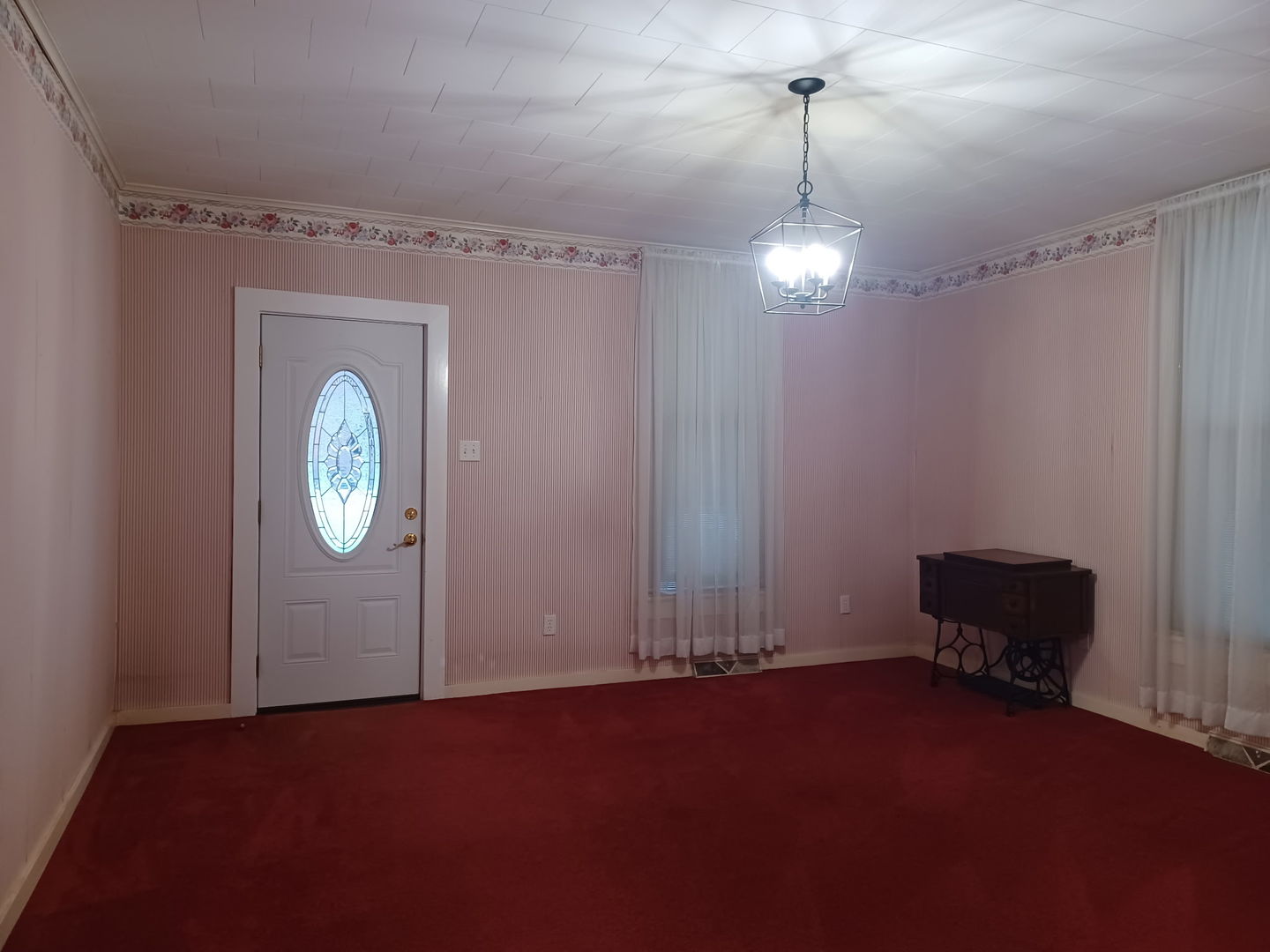 304 South Powell Street Property Photo 3