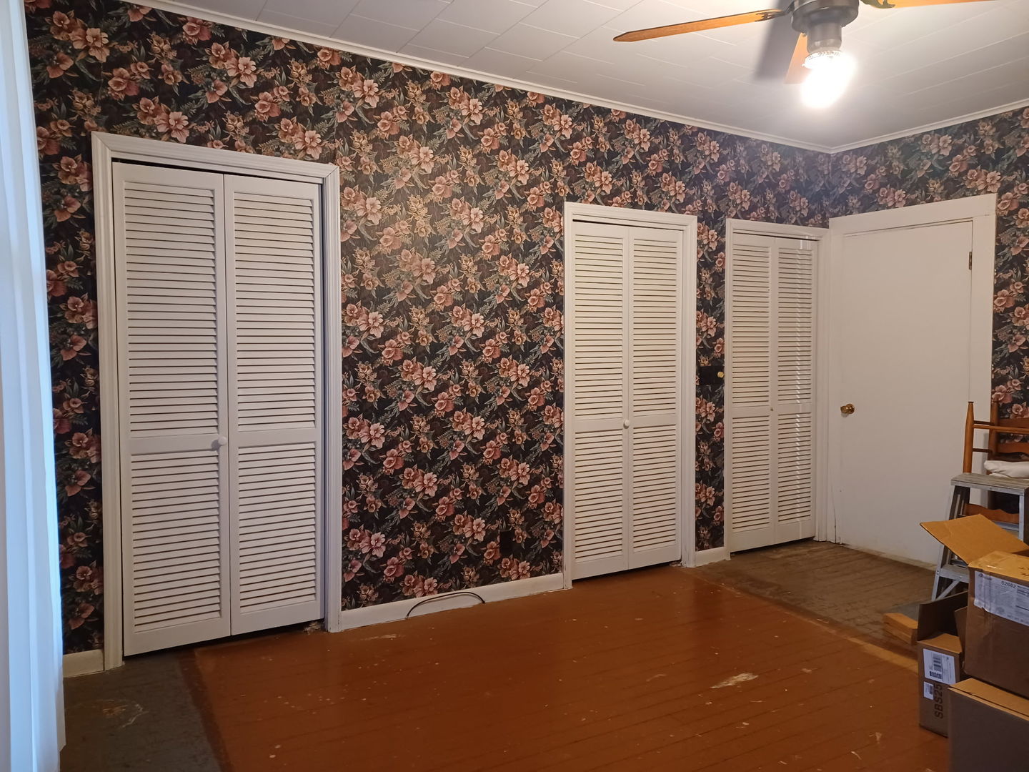304 South Powell Street Property Photo 9