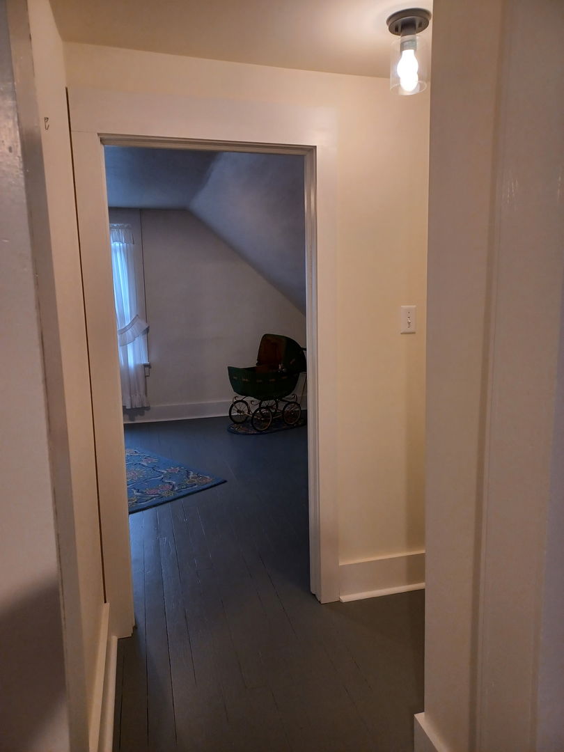 304 South Powell Street Property Photo 25