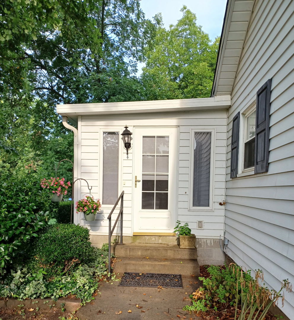 304 South Powell Street Property Photo 28