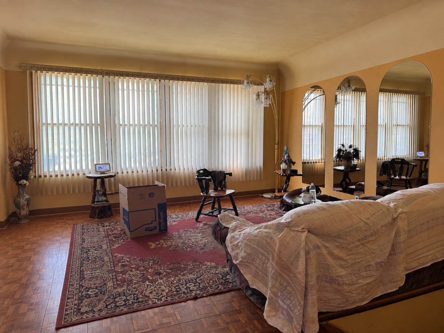 6240 S Francisco Avenue Property Photo 16