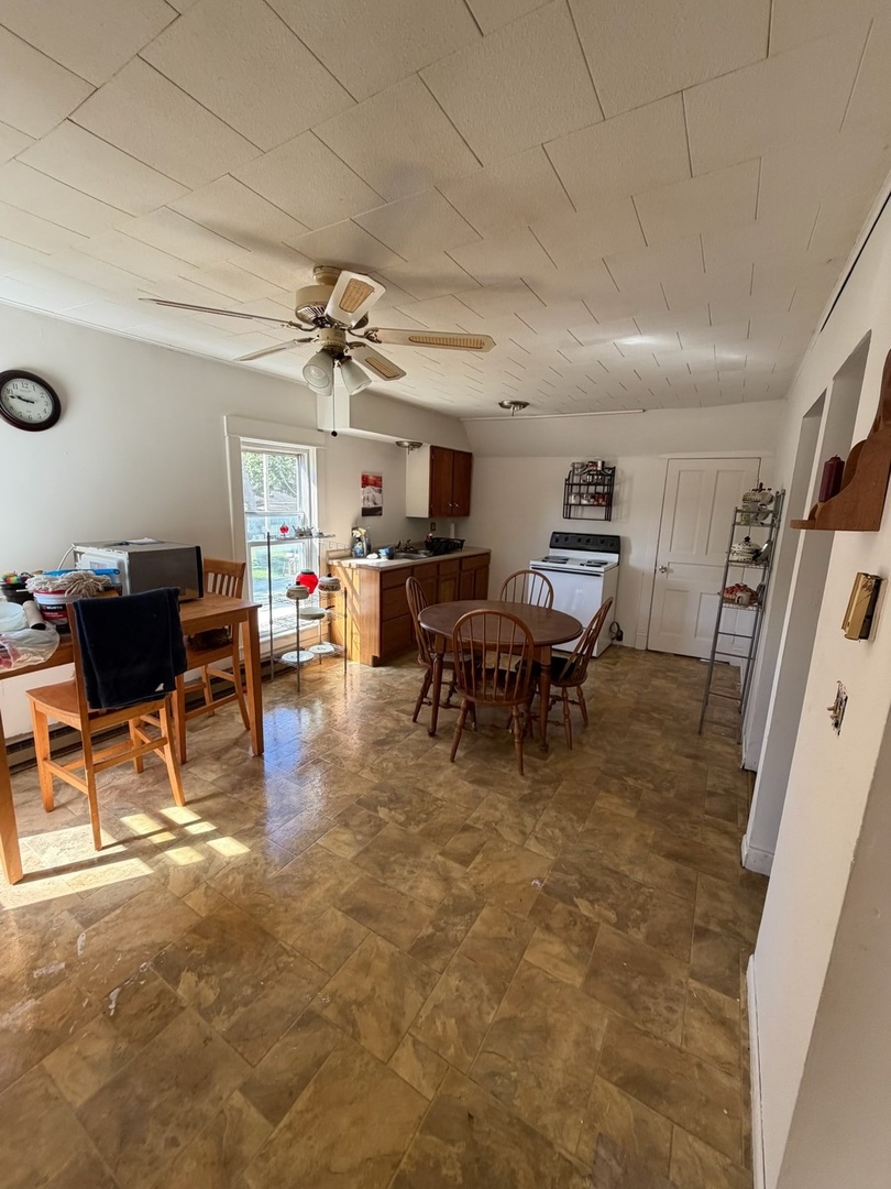 397 W Chebanse Avenue Property Photo 15