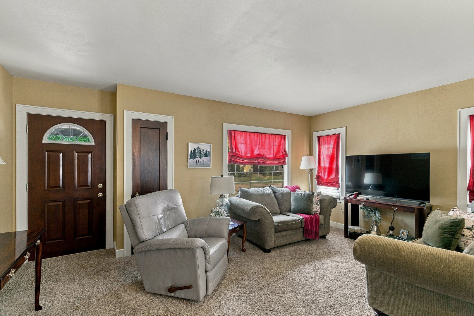 2349 30th Street Property Photo 4