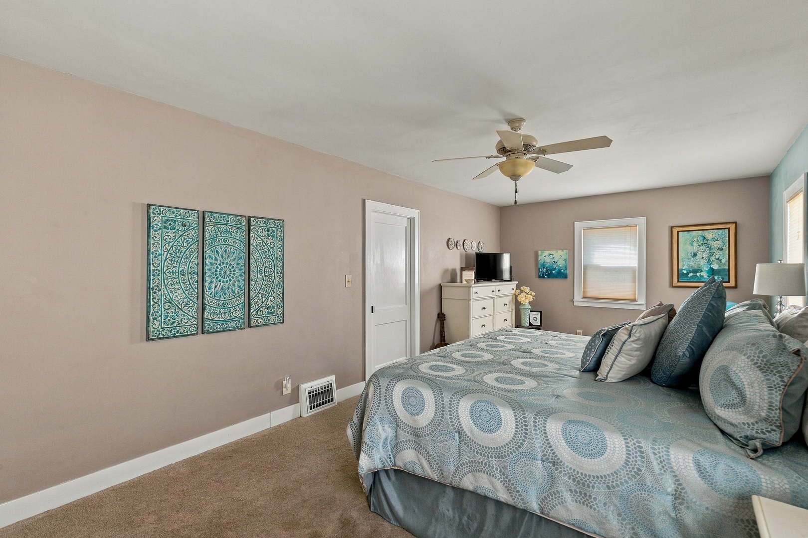 2349 30th Street Property Photo 18