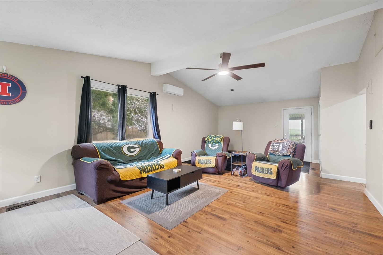 549 S Hinkley Street Property Photo 8