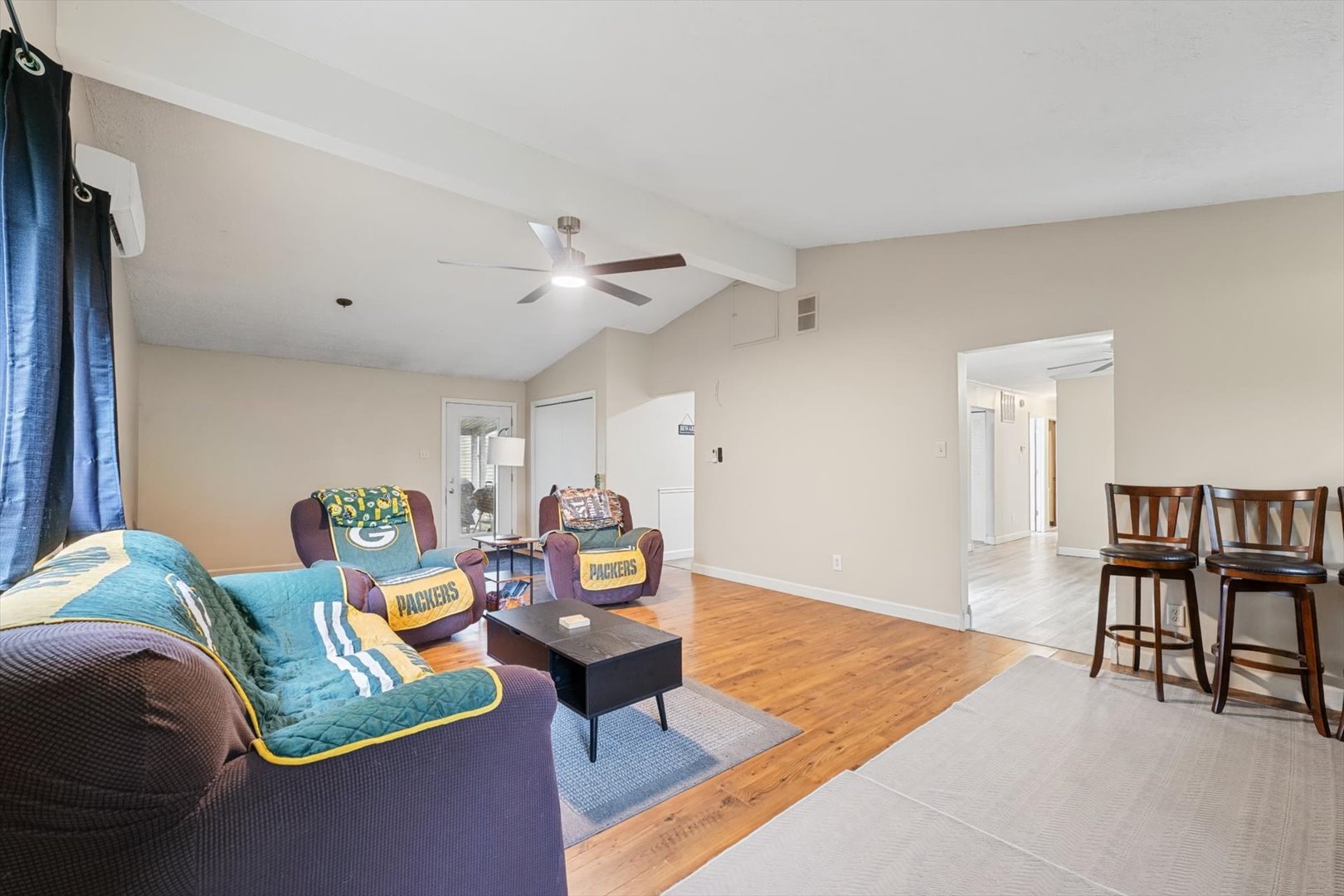 549 S Hinkley Street Property Photo 9