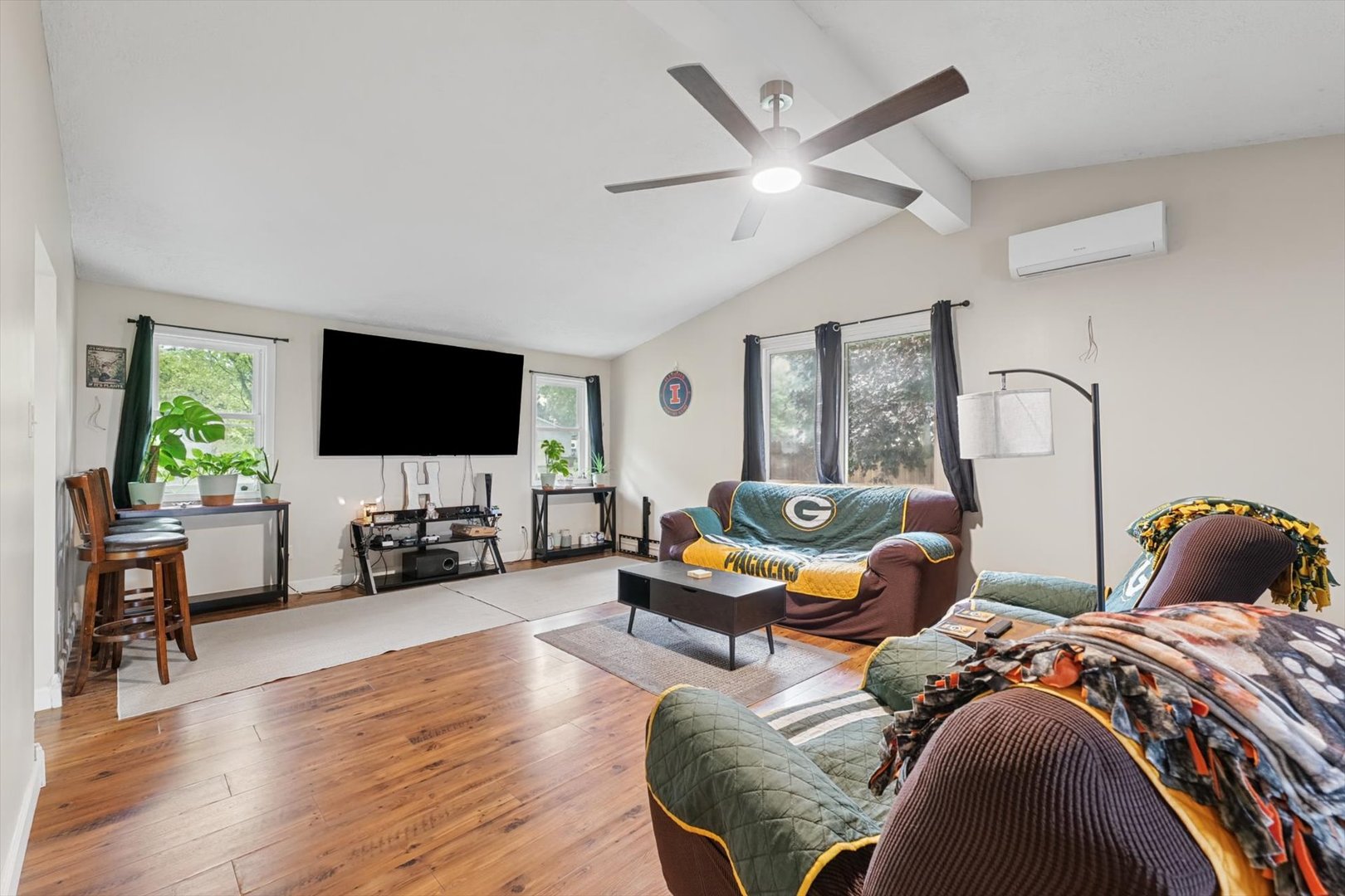 549 S Hinkley Street Property Photo 10