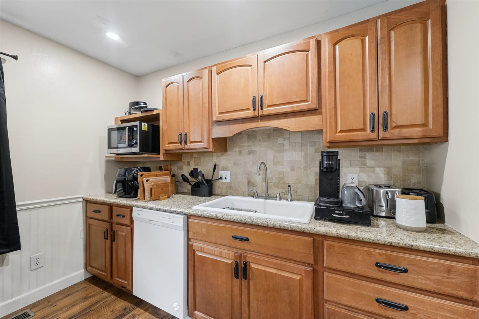 549 S Hinkley Street Property Photo 18