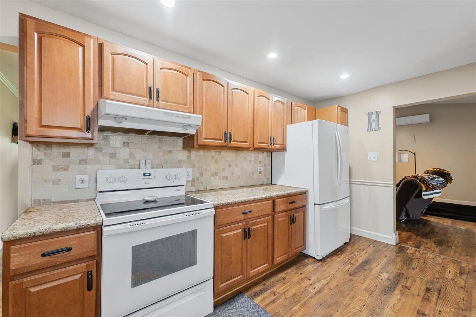 549 S Hinkley Street Property Photo 19
