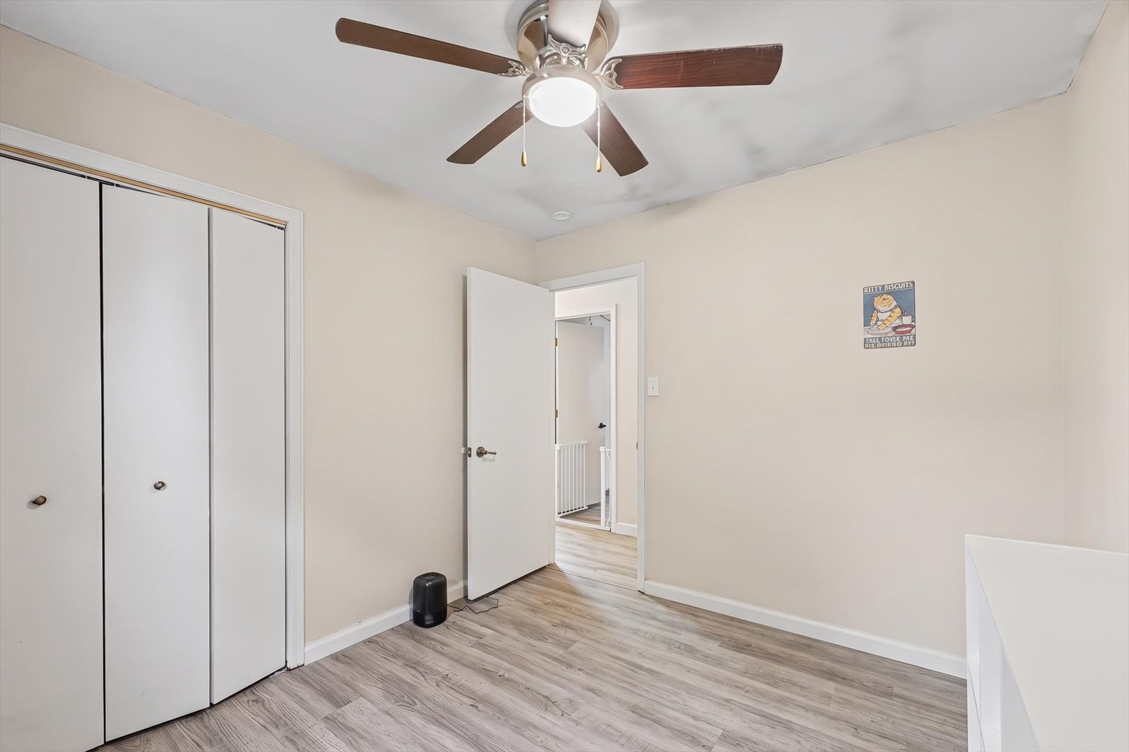 549 S Hinkley Street Property Photo 26