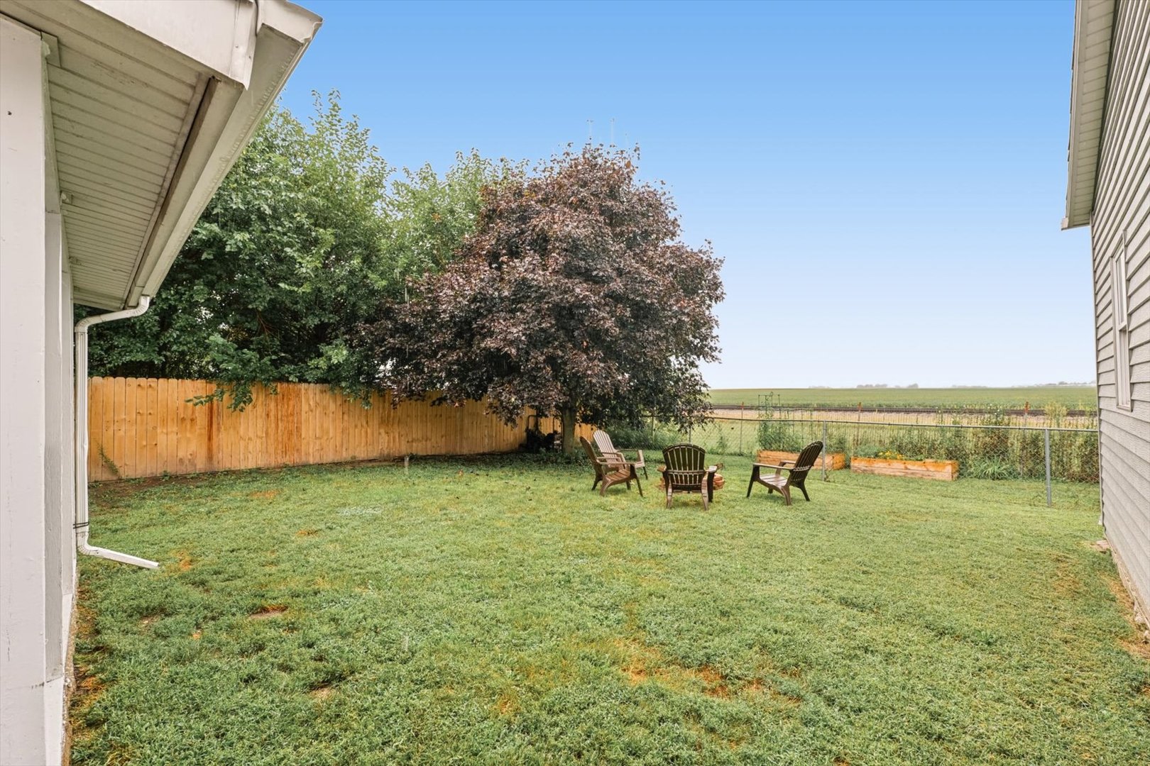 549 S Hinkley Street Property Photo 32