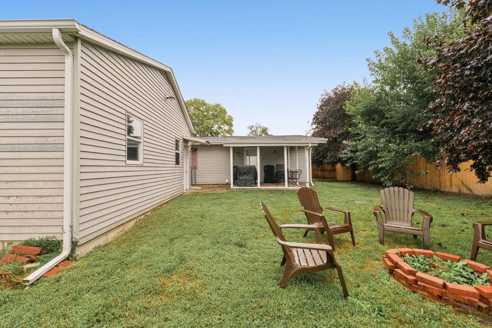 549 S Hinkley Street Property Photo 33