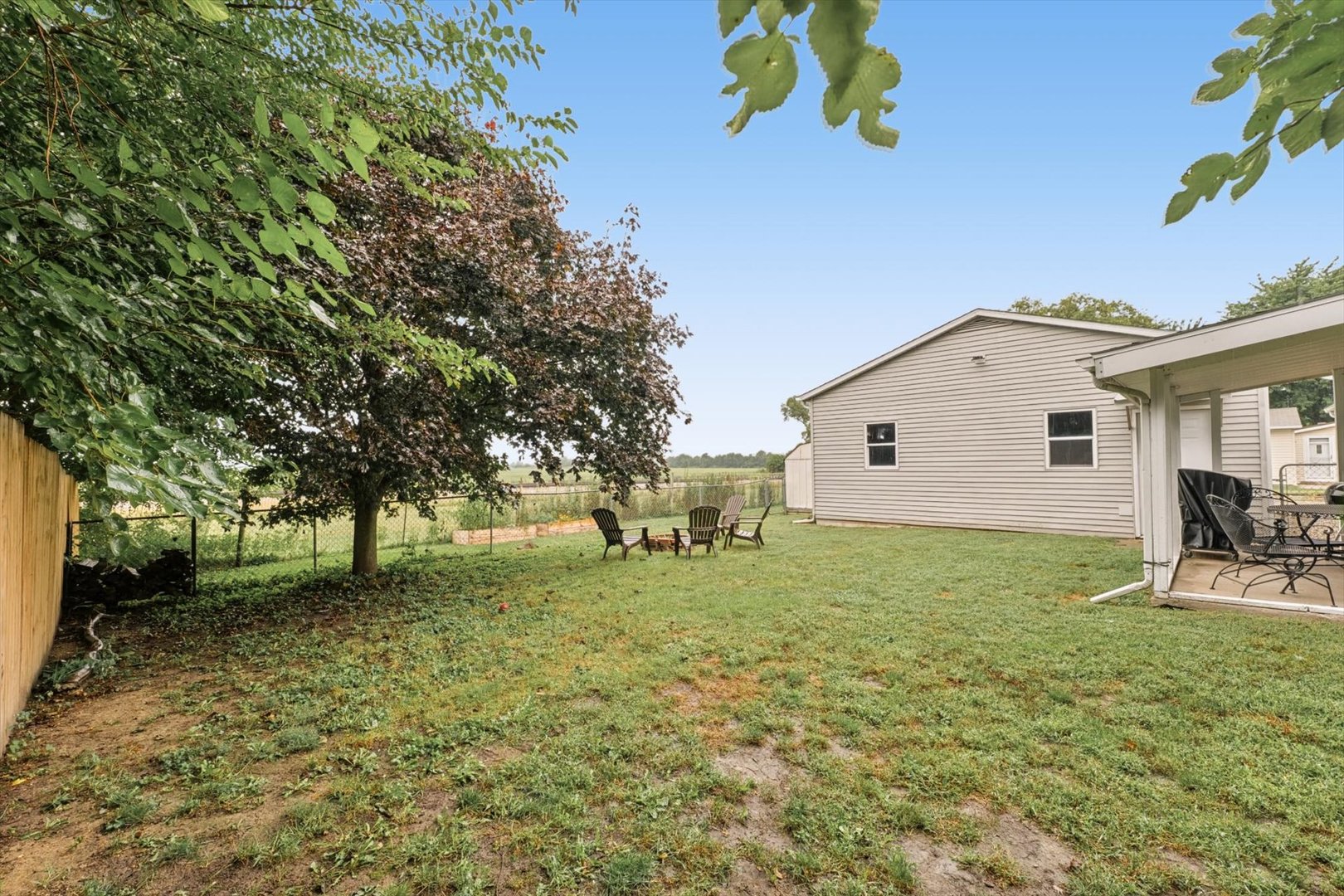 549 S Hinkley Street Property Photo 35