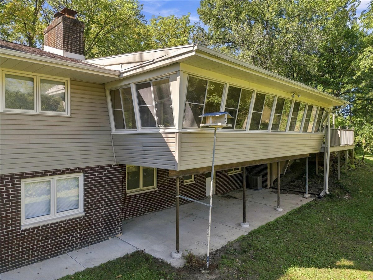 6121 Brooklyn Road Property Photo 9