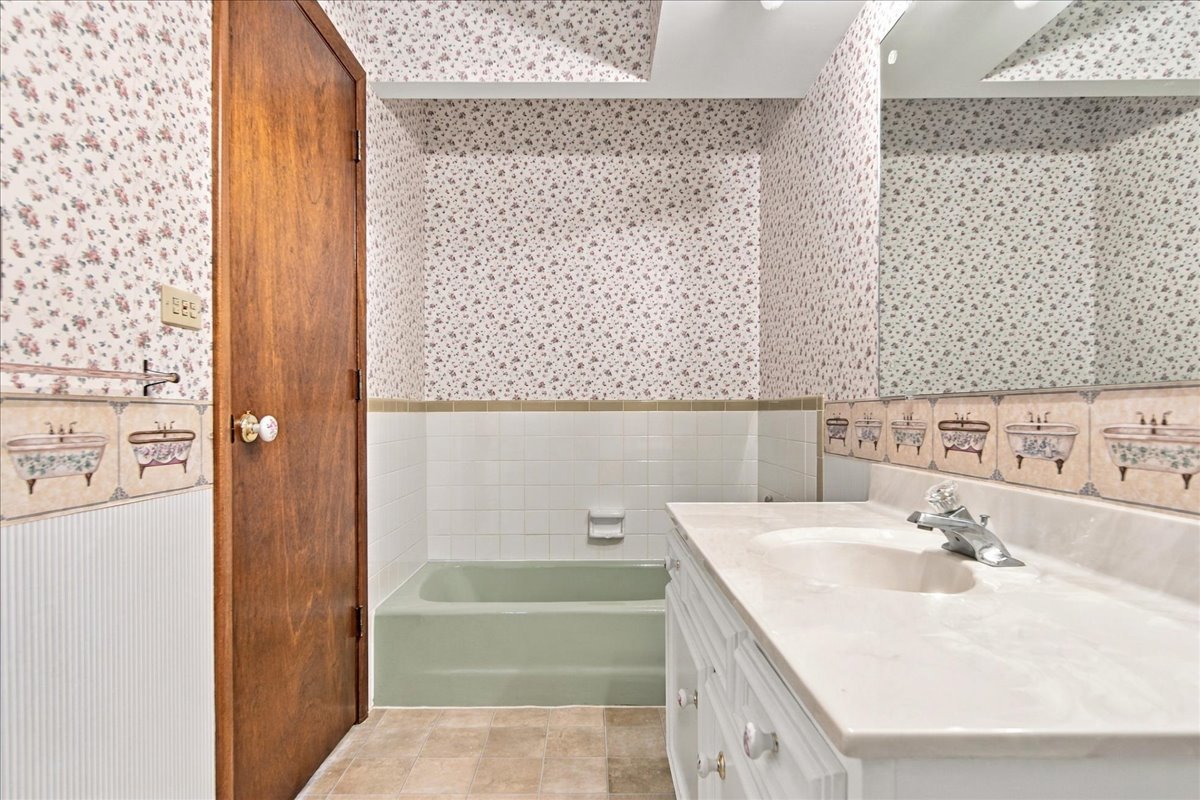6121 Brooklyn Road Property Photo 33