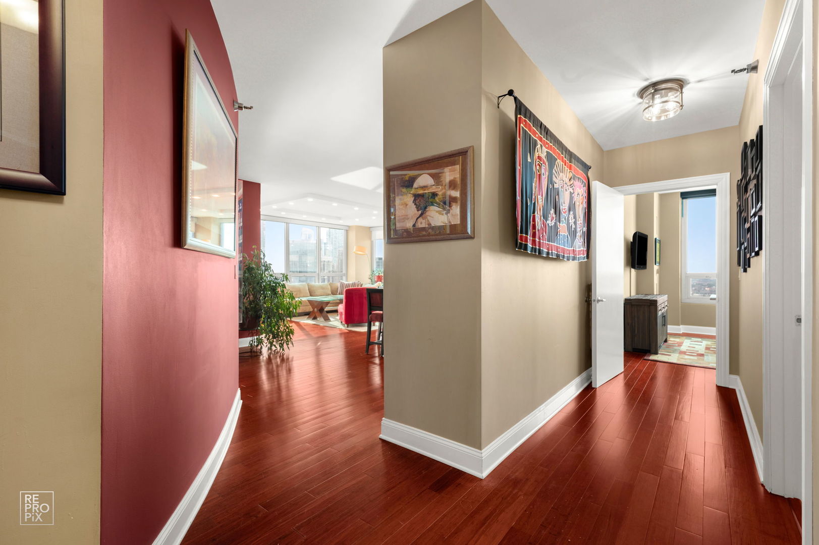 701 S Wells Street 2803 Property Photo 7