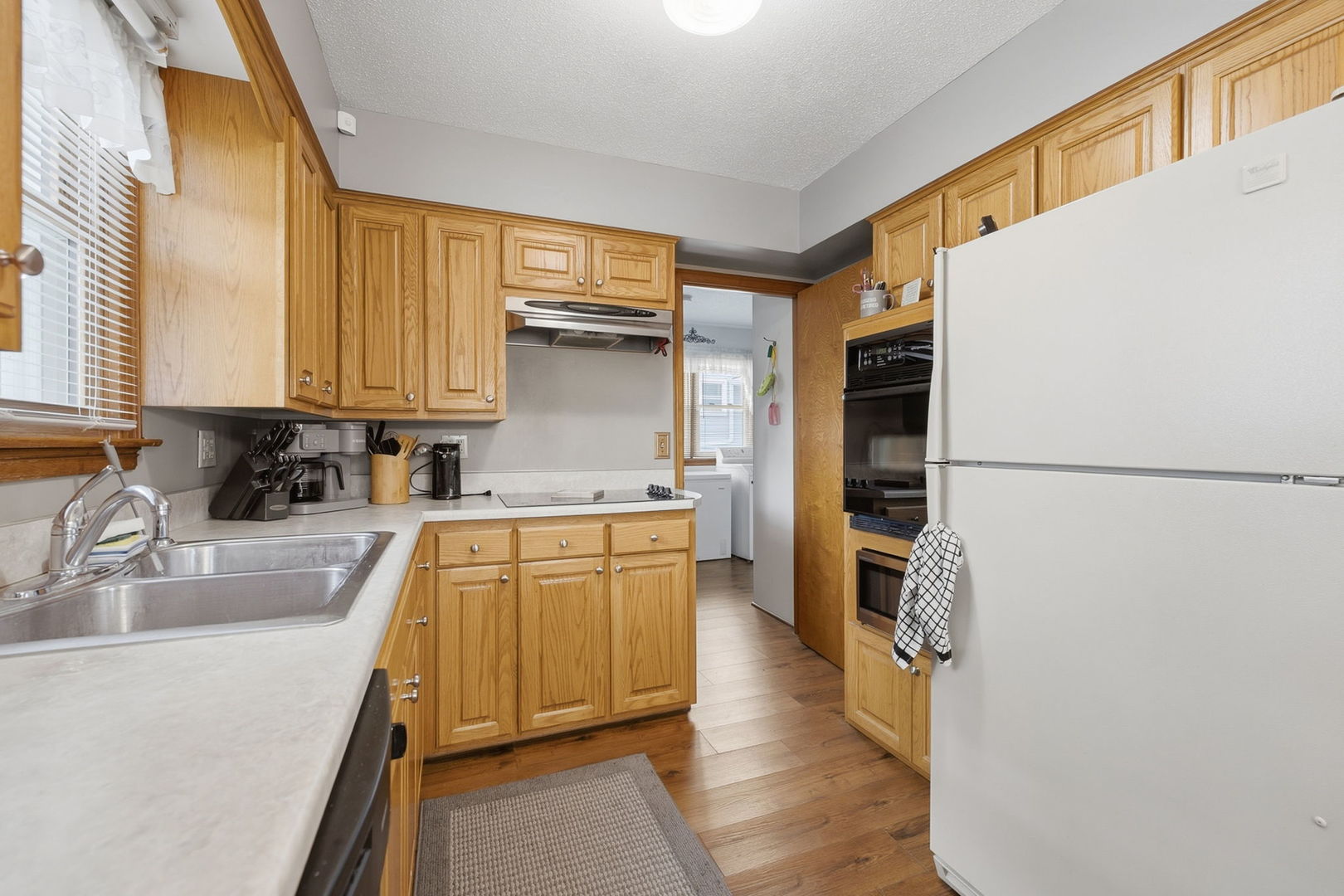 1121 3rd Avenue Property Photo 9