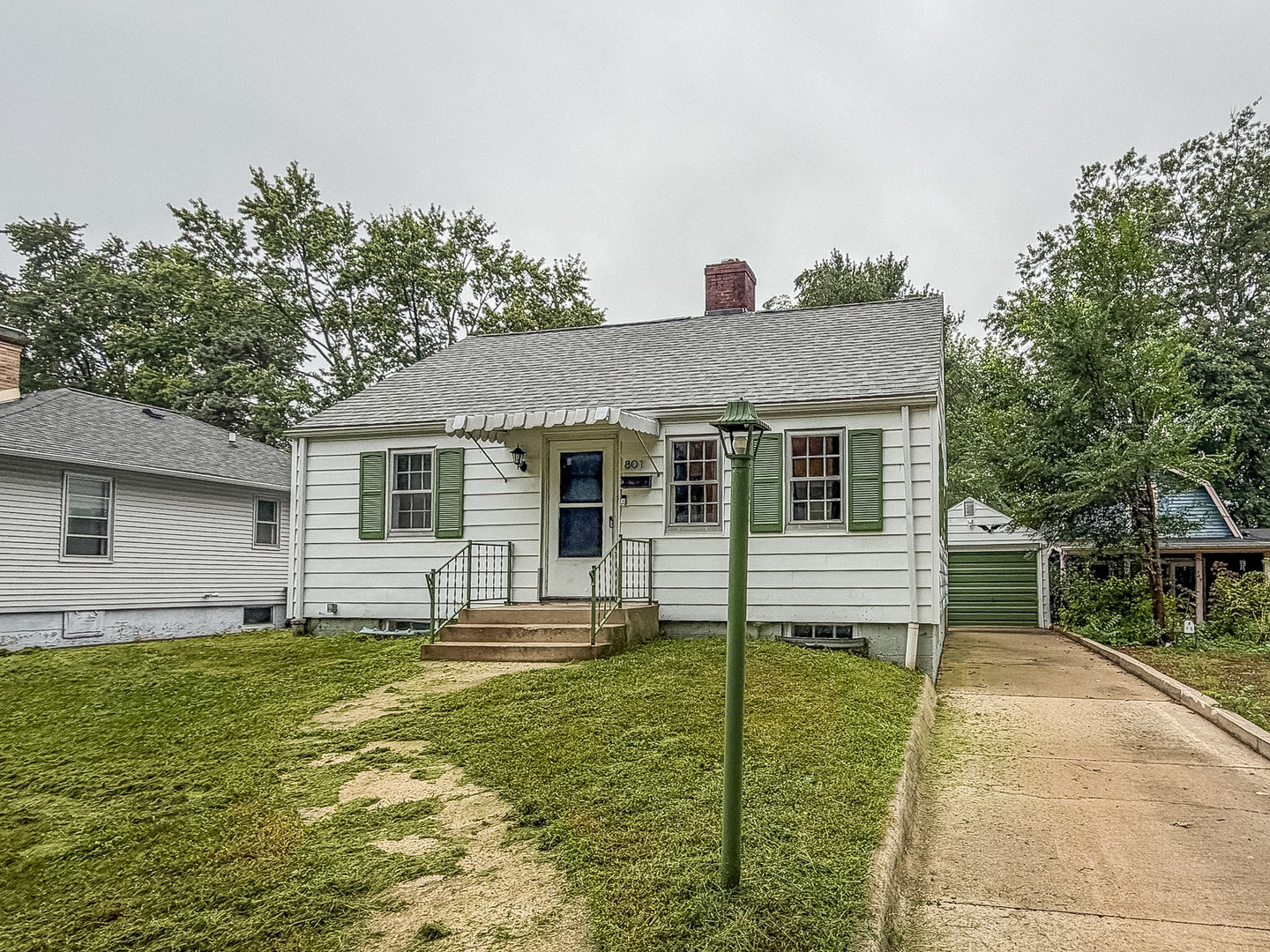 801 S Webber Street Property Photo 1