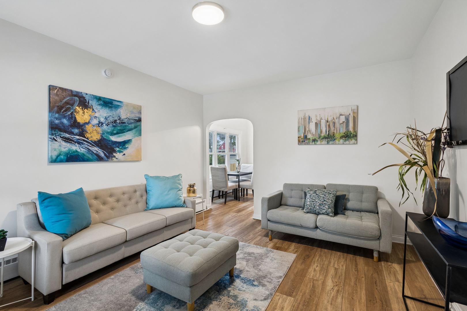 3347 Washington Street Property Photo 4