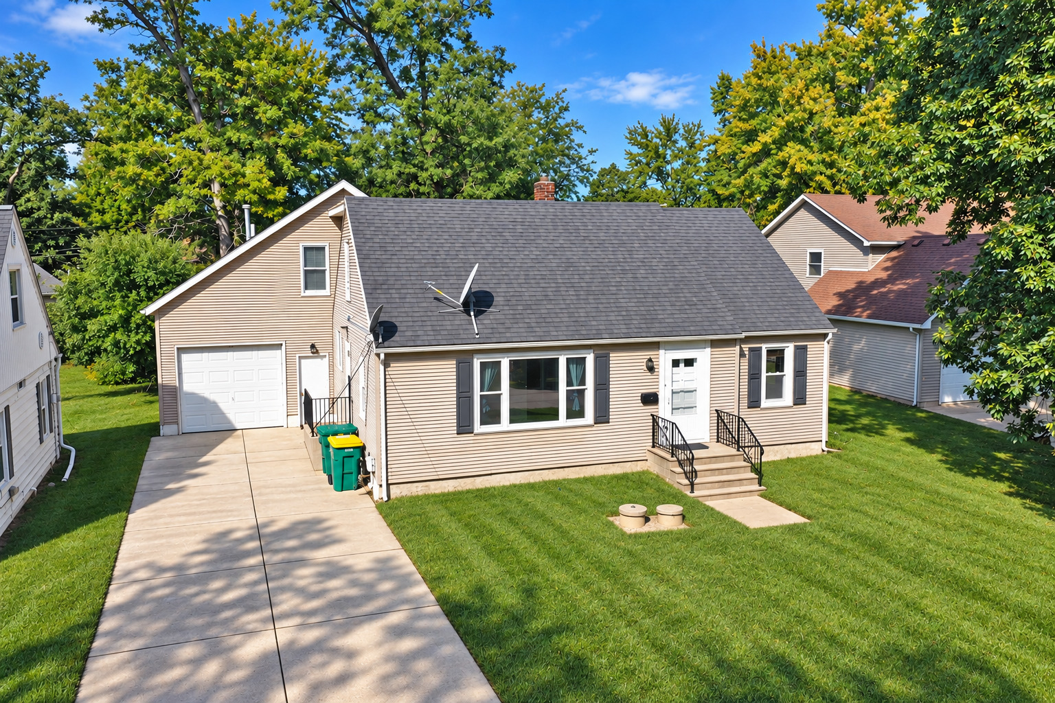 2113 Fields Place Property Photo 1