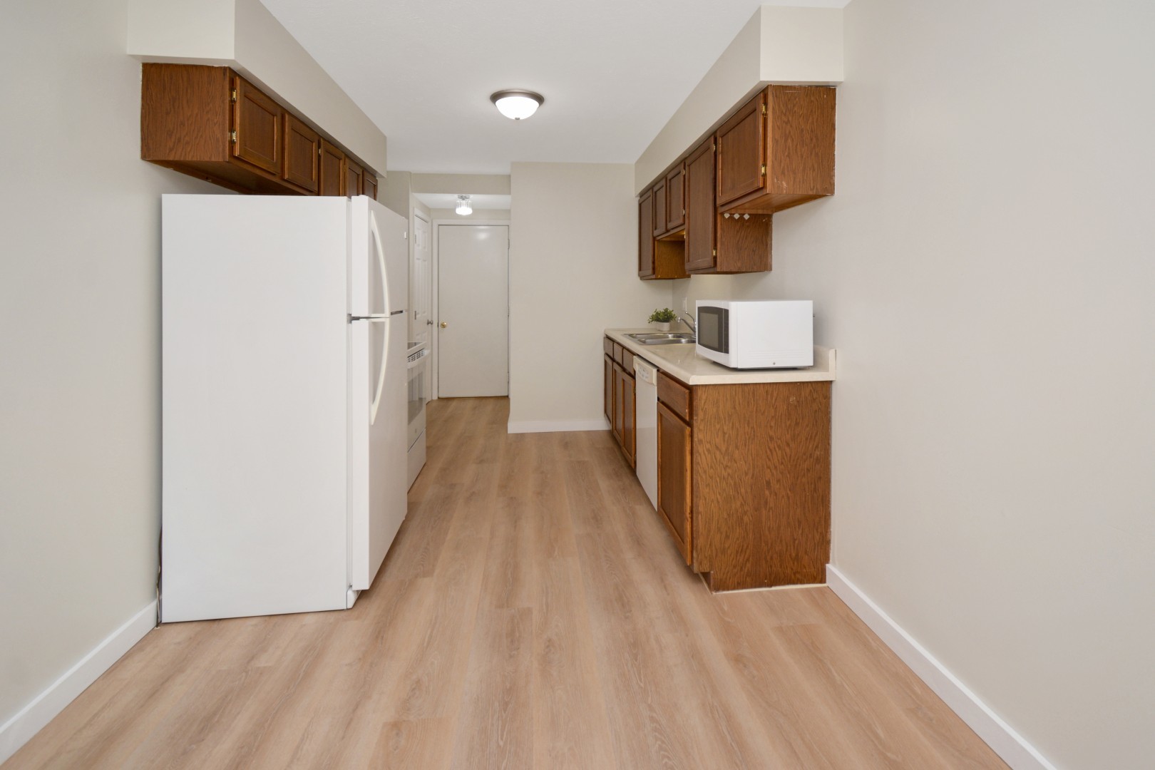 1560 Hunt Drive D Property Photo 15
