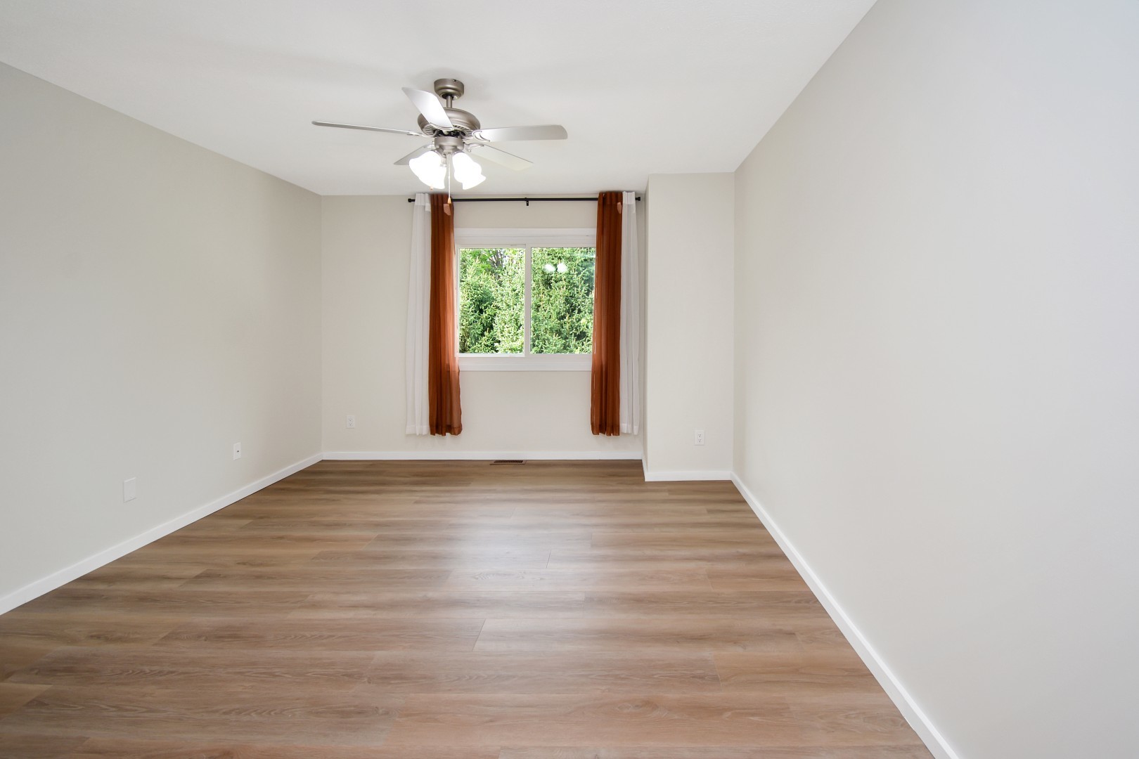 1560 Hunt Drive D Property Photo 26