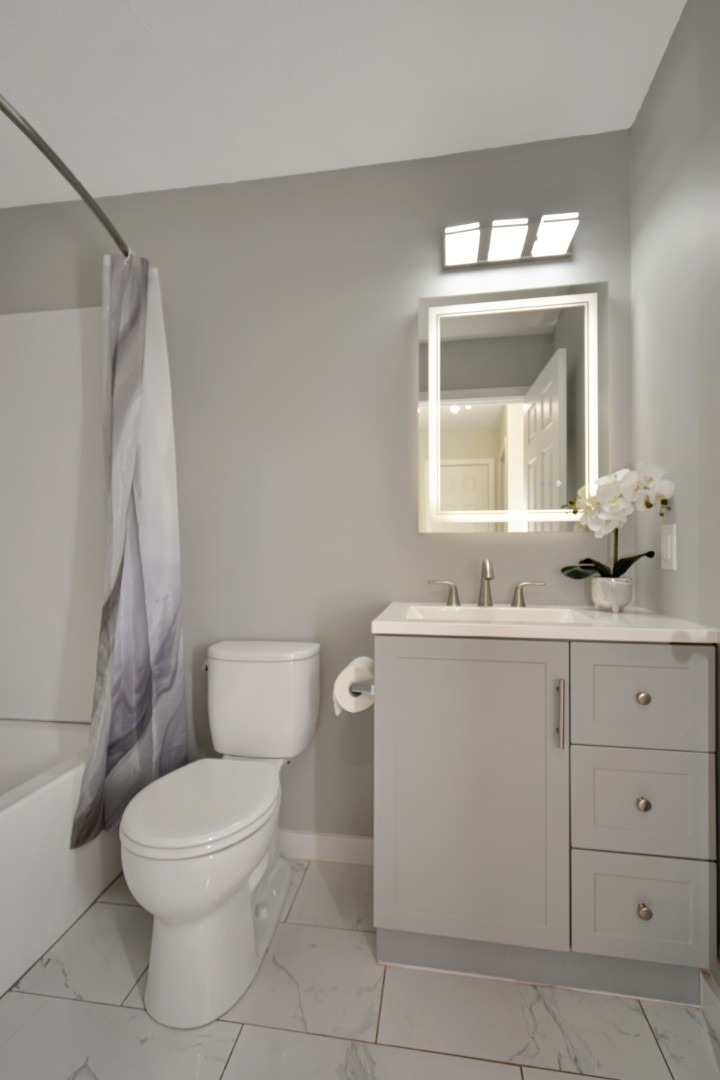 1560 Hunt Drive D Property Photo 29