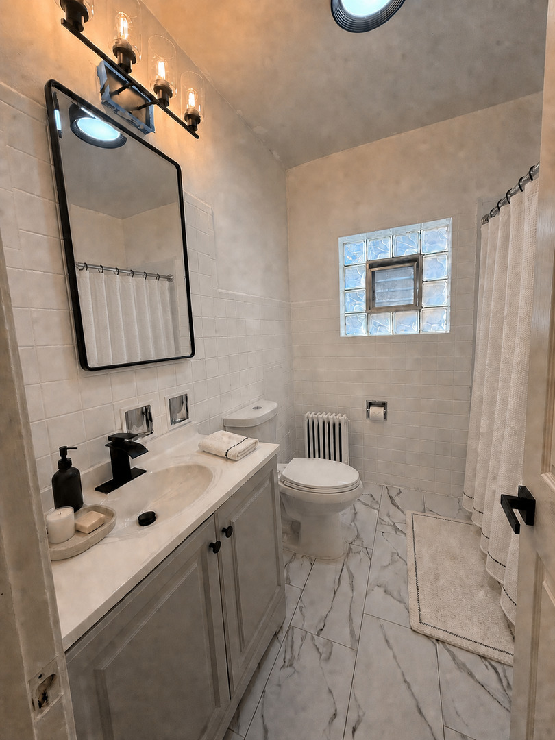 1029 N Harlem Avenue 2 Property Photo 10